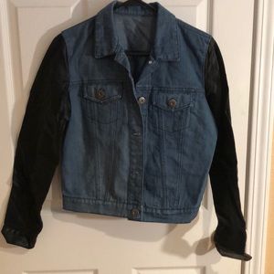 Jean jacket with leather sleeves size S